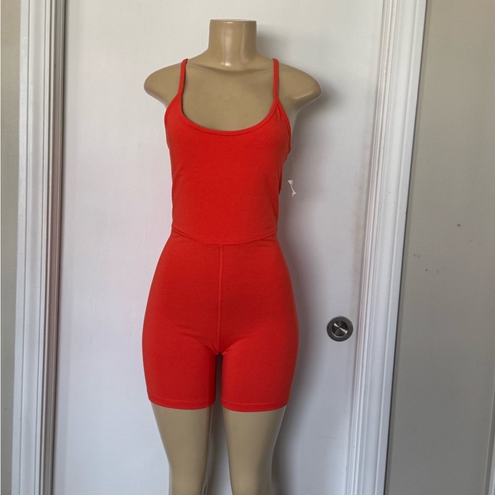 Sport jumper size small nwt